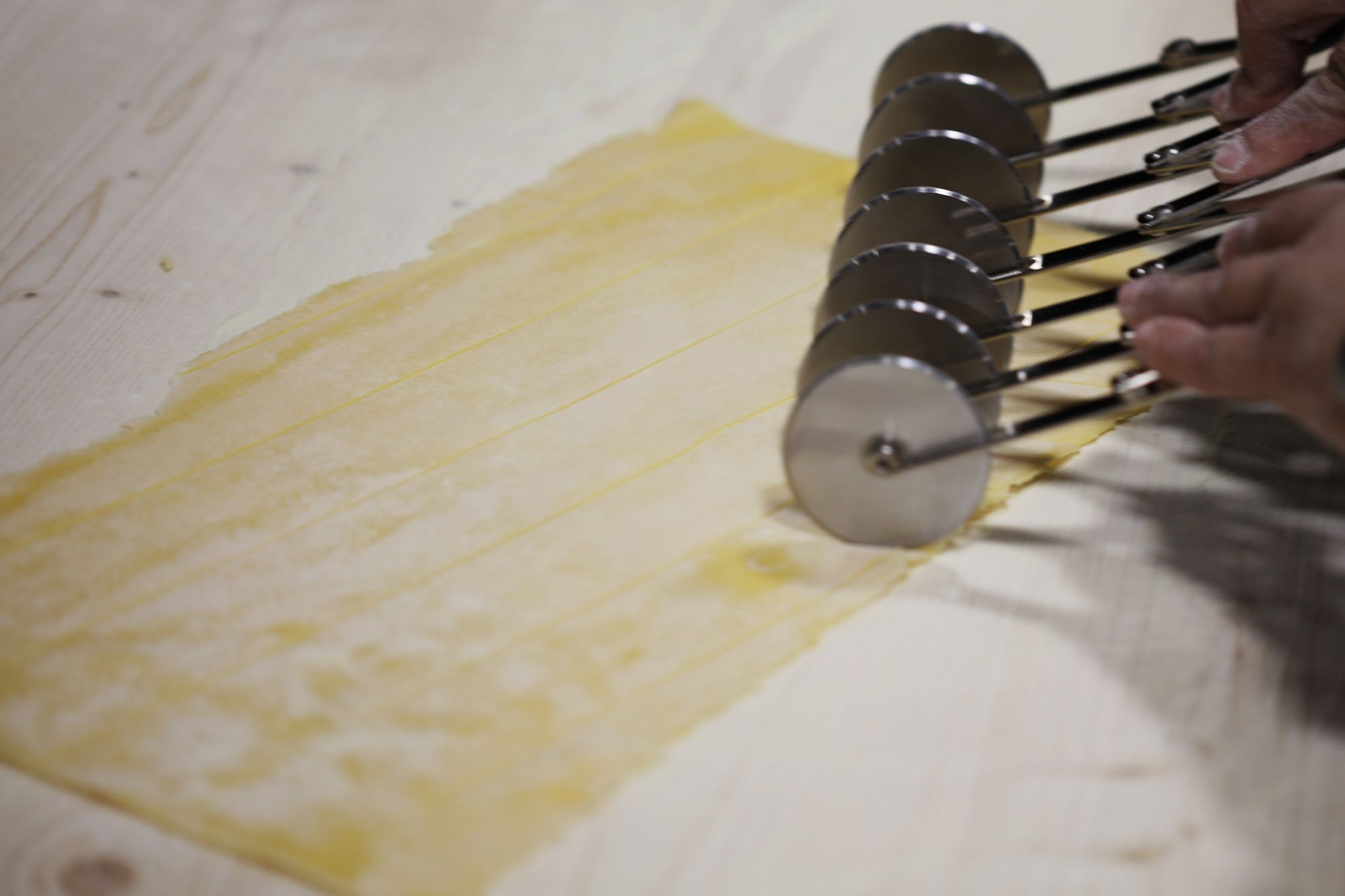 Bo Hotel Palma מראה חיצוני תמונה Rolling out pasta